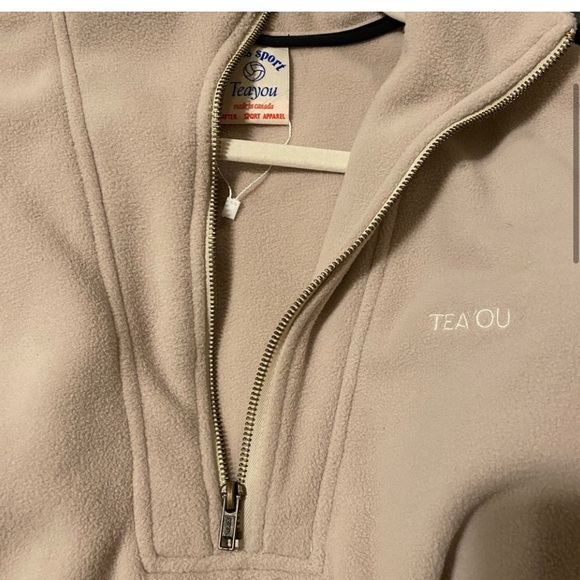 Tea You Fleece Jogging Set - Picture 6 of 9